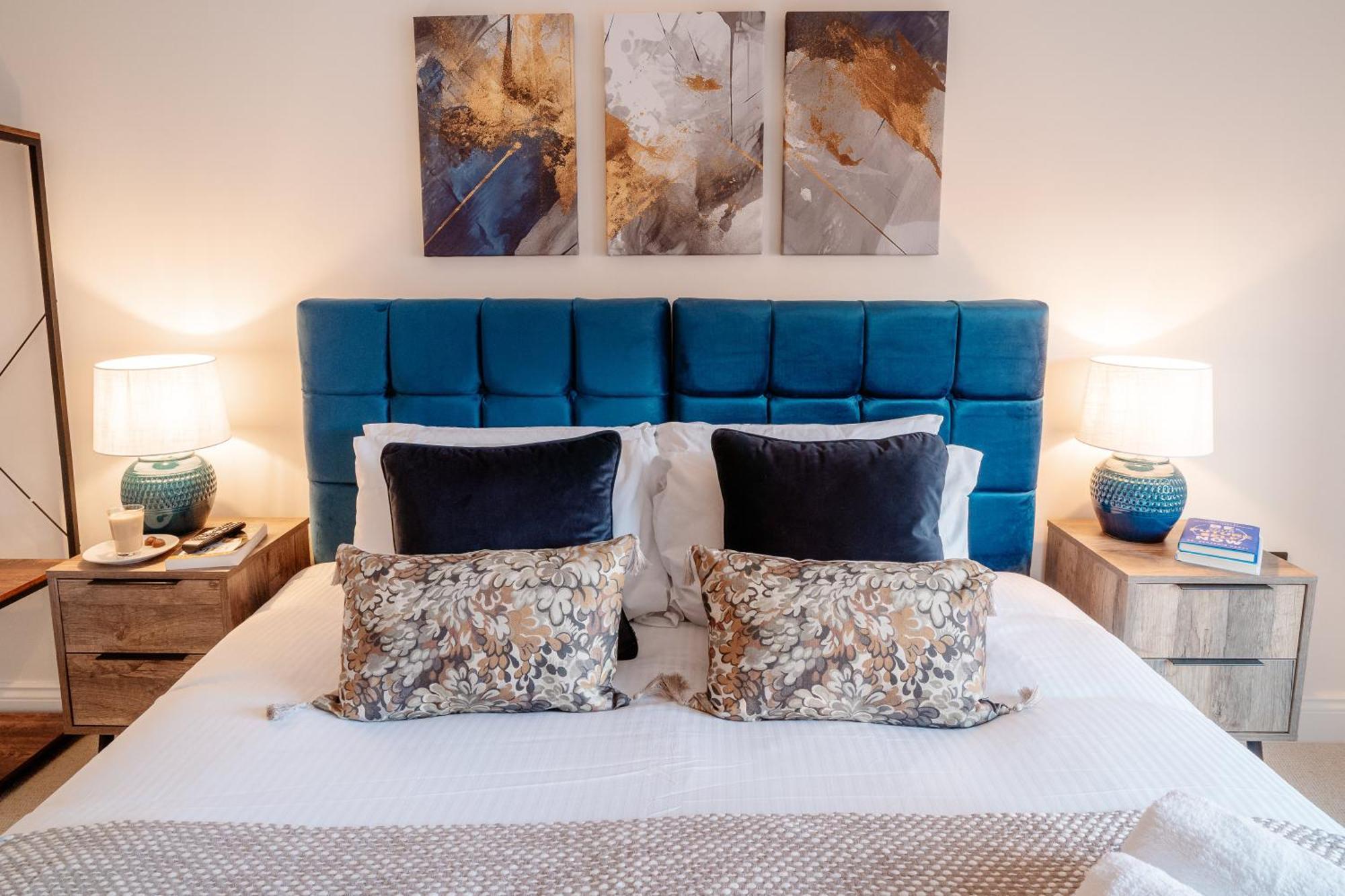 Apartment Penthouse Gem Parking Family Contractors Wifi Birmingham